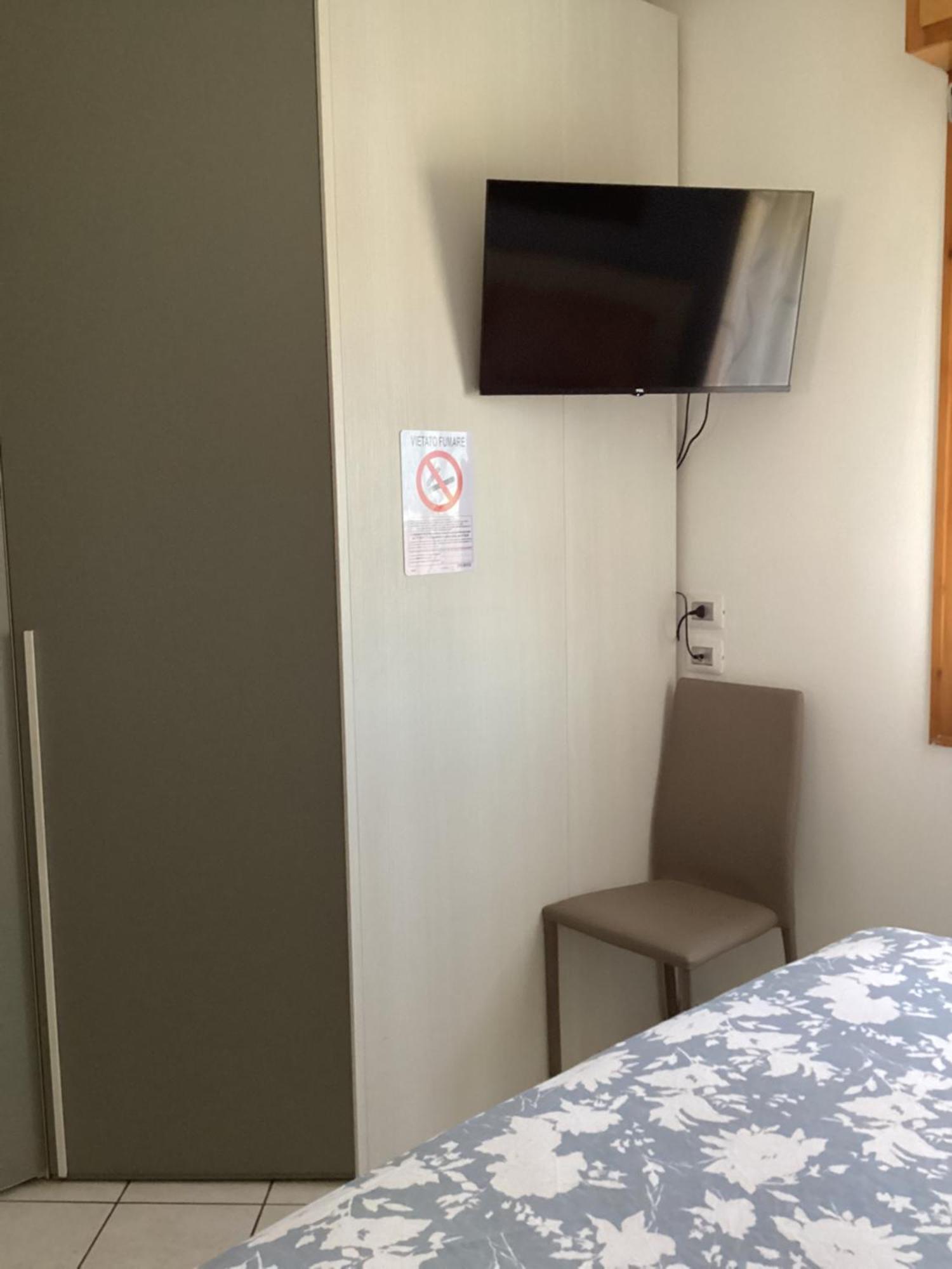 Bed And Breakfast Da Giuseppe, Camere Vicino Stabilimento Ferrari Fiorano Modenese Bagian luar foto